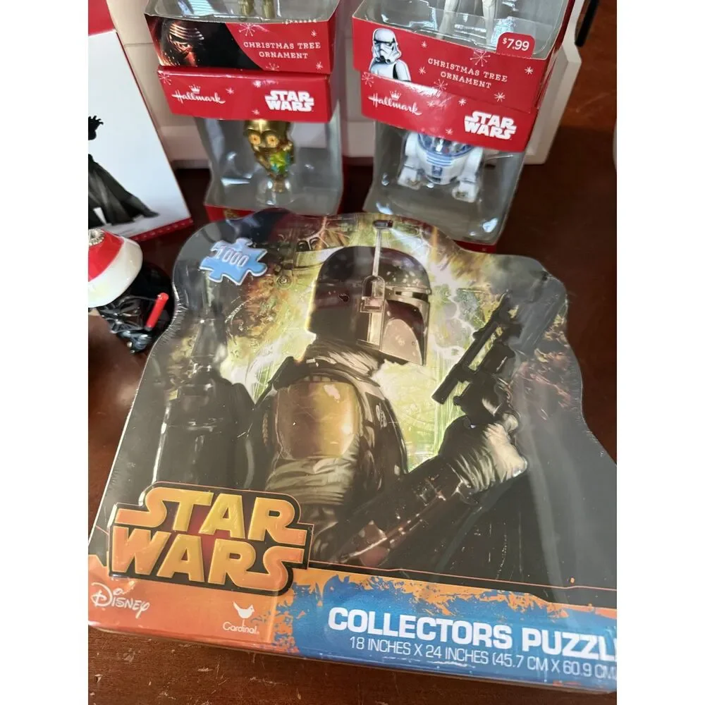 Awesome 8 piece Star Wars Lot of Holiday Ornaments and Puzzle